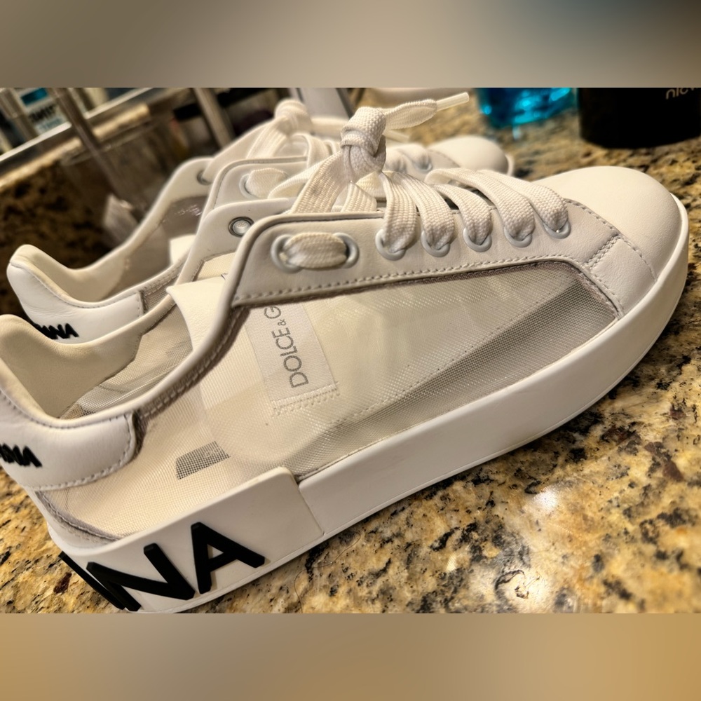 Dolce & Gabbana 37.5
Portofino low-top sneakers